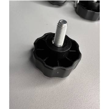 Ручка фикстатор с барашком и болтом (винтом) 8*20-2